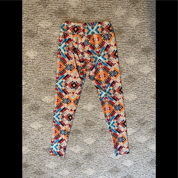 LuLaRoe OS Leggings Nude Beige Constellation Print Geometric Fair Isle Pattern - Picture 2 of 13